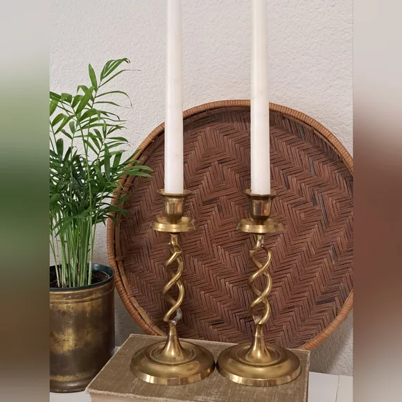 Vintage Open Barley Twist Brass Candle Stick Holders - Picture 2 of 8